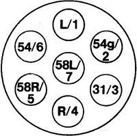 zásuvka 12V, 7pol, kovová 8JB001941-041